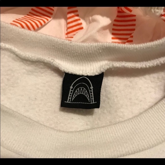 USA SHARK BEACH SUMMER SWIM RESORT SWEATSHIRT WHITE COVER UP - Picture 3 of 4